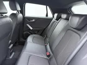 Audi Q2 35 TFSI S-line thumbnail 8