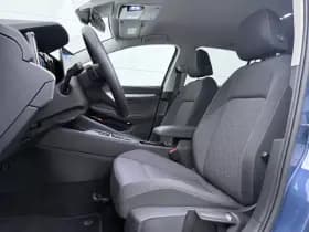 Volkswagen Golf 1.5 eHybrid Life Edition thumbnail 5