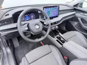 Škoda Superb Combi 1.5 TSI MHEV First Edition thumbnail 13