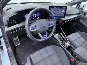 Volkswagen Golf 1.5 eHybrid GTE thumbnail 4