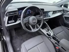 Audi A3 Sportback 30 TFSI Attitude thumbnail 4