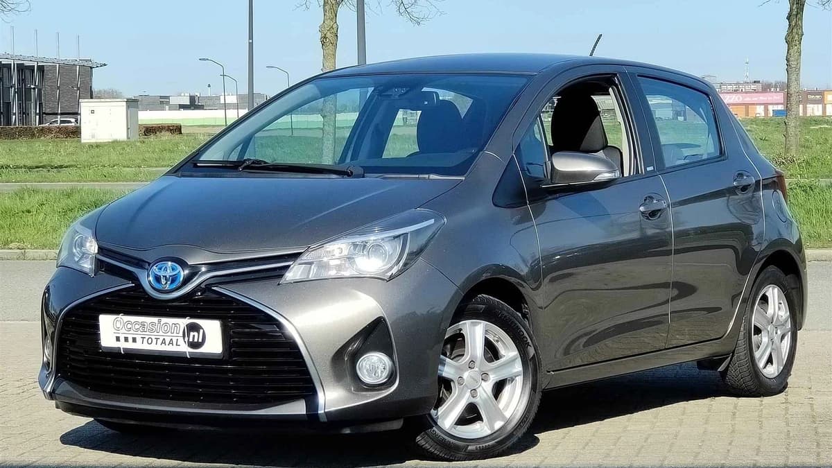 Toyota Yaris 1.5 Hybrid Edition S | Camera | Cruise | Lane Assist | Stoelverwarming — foto 1