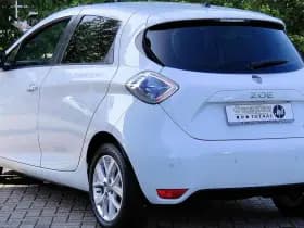 Renault ZOE R110 Limited| 240km Range 41 kWh | Keyless | Camera | Climate | DAB thumbnail 4