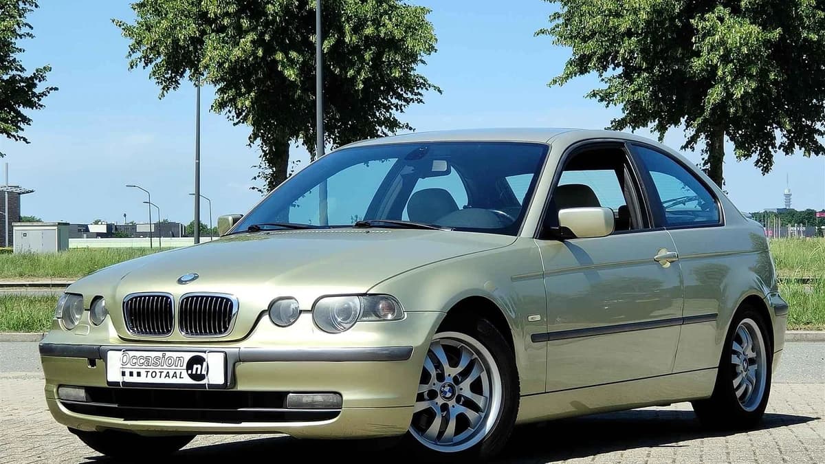BMW 3 Serie Compact 325ti Executive | Automaat | Cruise | Stoelverwarming — foto 1
