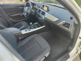 BMW 1 Serie 116i Executive | Led | Trekhaak | Navi | Climate thumbnail 11