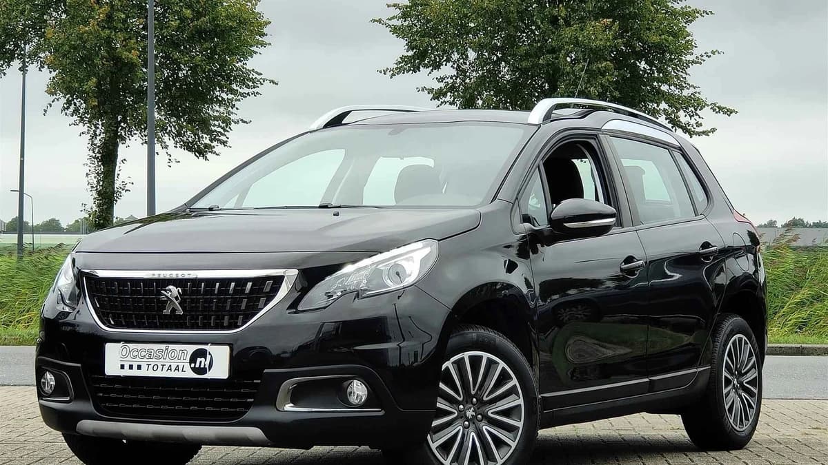 Peugeot 2008 1.2 PureTech Blue Lion | Carplay | Navi | Cruise — foto 1
