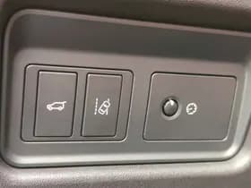 Land Rover Discovery Sport 2.0 TD4 HSE Luxury 7p. | Automaat | Carplay | Camera | Panorama thumbnail 26