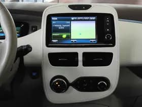 Renault ZOE Q210 Life | 120km Range 22 kWh | Climate | Cruise | Navi | thumbnail 18