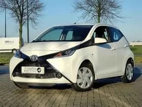 Toyota Aygo 1.0 VVT-i X-Play | Bluetooth | Begrenzer | Airco