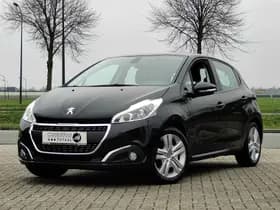 Peugeot 208 1.2 PureTech Signature | Carplay | Navi | Cruise
