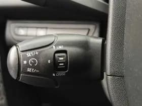 Peugeot 208 1.2 PureTech Signature | Carplay | Navi | Cruise thumbnail 18