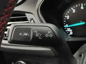 Ford FOCUS Wagon 1.0 EcoBoost Titanium Business | Automaat | Carplay | Camera | Led | Stuur+ Stoelverwarming thumbnail 21