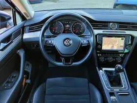 Volkswagen Passat Variant 1.6 TDI Highline | Leder | Navigatie thumbnail 18