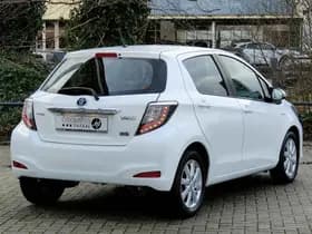Toyota Yaris 1.5 Full Hybrid Dynamic | Camera | Climate | Cruise | Bluetooth thumbnail 6