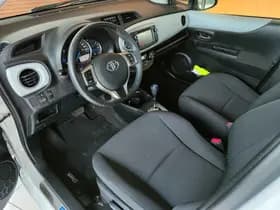 Toyota Yaris 1.5 Full Hybrid Dynamic | Camera | Climate | Cruise | Bluetooth thumbnail 10