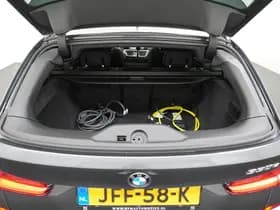BMW 3 Serie Touring 330e High Executive thumbnail 13