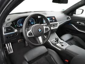 BMW 3 Serie Touring 330e High Executive thumbnail 18