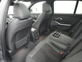 BMW 3 Serie Touring 330e High Executive thumbnail 22
