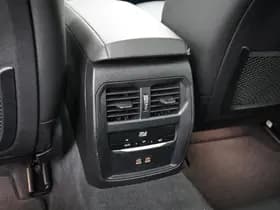 BMW 3 Serie Touring 330e High Executive thumbnail 24