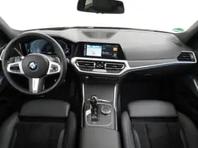 BMW 3 Serie Touring 330e High Executive thumbnail 25