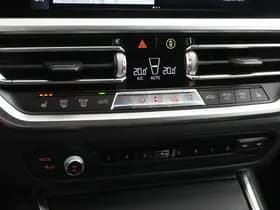 BMW 3 Serie Touring 330e High Executive thumbnail 42