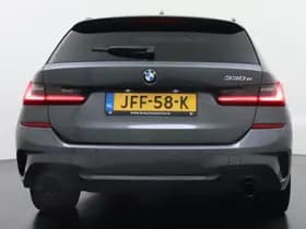 BMW 3 Serie Touring 330e High Executive thumbnail 6