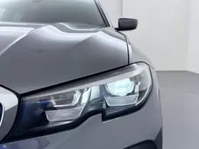 BMW 3 Serie Touring 320i thumbnail 14