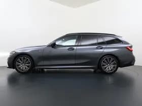 BMW 3 Serie Touring 320i thumbnail 4