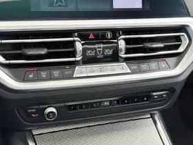 BMW 3 Serie Touring 320i thumbnail 39