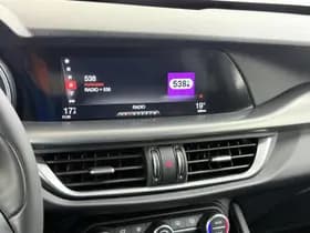 Alfa Romeo Stelvio 2.0 T AWD Super thumbnail 34