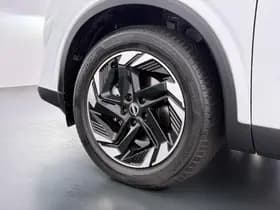 Nissan QASHQAI 1.3 MHEV Xtronic N-Connecta thumbnail 13