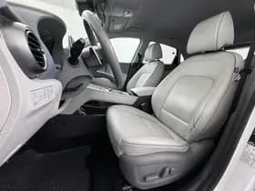 Hyundai KONA EV Premium 64 kWh thumbnail 18