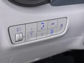 Hyundai KONA EV Premium 64 kWh thumbnail 20