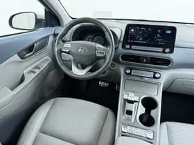 Hyundai KONA EV Premium 64 kWh thumbnail 25