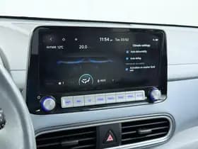Hyundai KONA EV Premium 64 kWh thumbnail 36