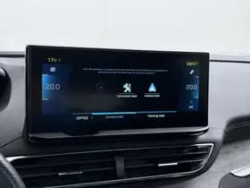 Peugeot 3008 1.6 HYbrid4 300 GT thumbnail 39