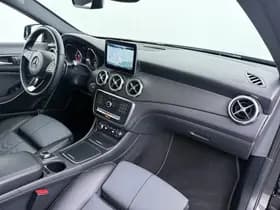 Mercedes-Benz GLA 180 Premium Plus thumbnail 43
