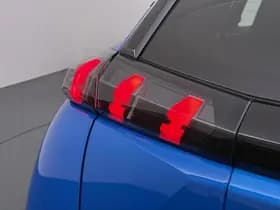 Peugeot E-2008 EV GT Pack 50 kWh thumbnail 2