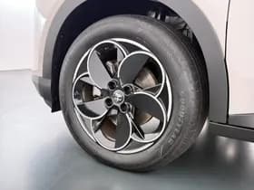 Alfa Romeo Junior Elettrica 54 kWh thumbnail 12