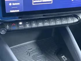 Alfa Romeo Junior Elettrica 54 kWh thumbnail 34