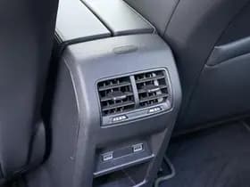 Peugeot 308 1.6 SW Plug-in Hybrid 225 GT thumbnail 21