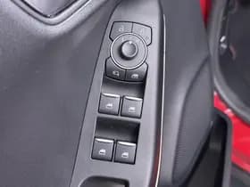 Ford Puma 1.0 EcoBoost Hybrid ST-Line Vignale thumbnail 18