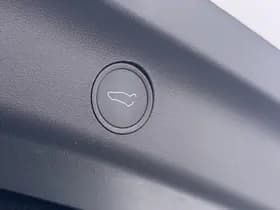 Tesla Model Y Long Range AWD 75 kWh thumbnail 13