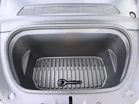 Tesla Model Y Long Range AWD 75 kWh thumbnail 16