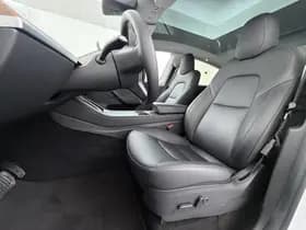 Tesla Model Y Long Range AWD 75 kWh thumbnail 20