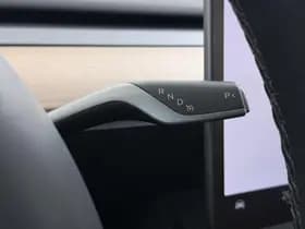 Tesla Model Y Long Range AWD 75 kWh thumbnail 30