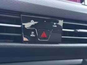 Volkswagen Golf 1.0 eTSI Life thumbnail 35