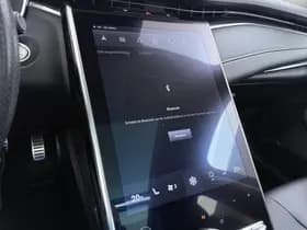 MG Marvel R Luxury 70 kWh thumbnail 42