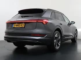 Audi E-tron 55 quattro S edition 95 kWh thumbnail 8