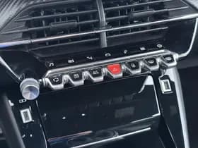 Peugeot 208 1.2 PureTech GT-Line thumbnail 33